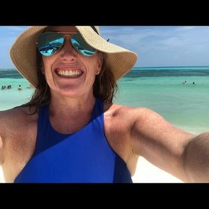 Meet your Posher, Vicki